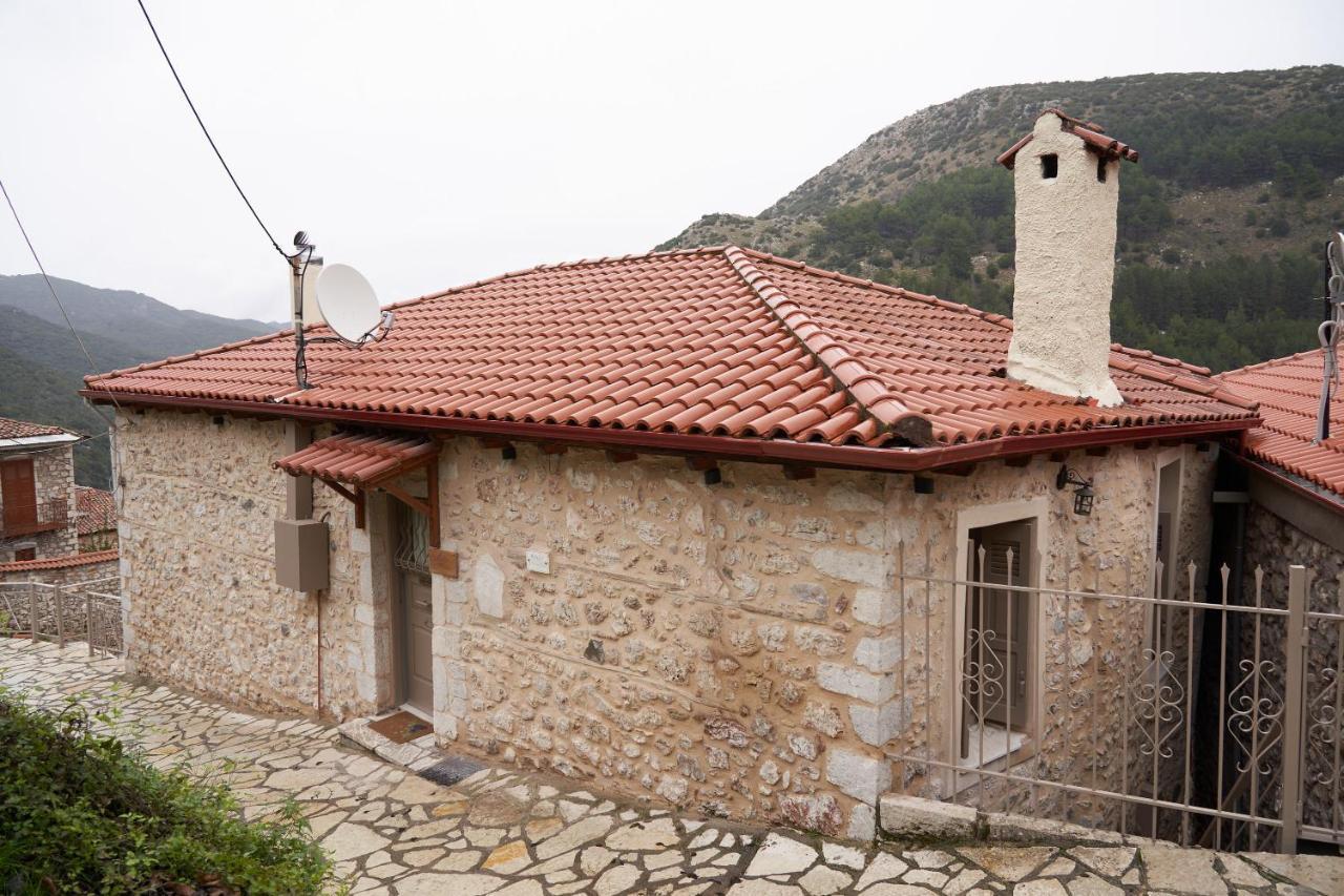 Dandy Villas Dimitsana - A Family Ideal Charming Home In A Quaint Historic Neighborhood - 2 Fireplaces For Romantic Nights 외부 사진
