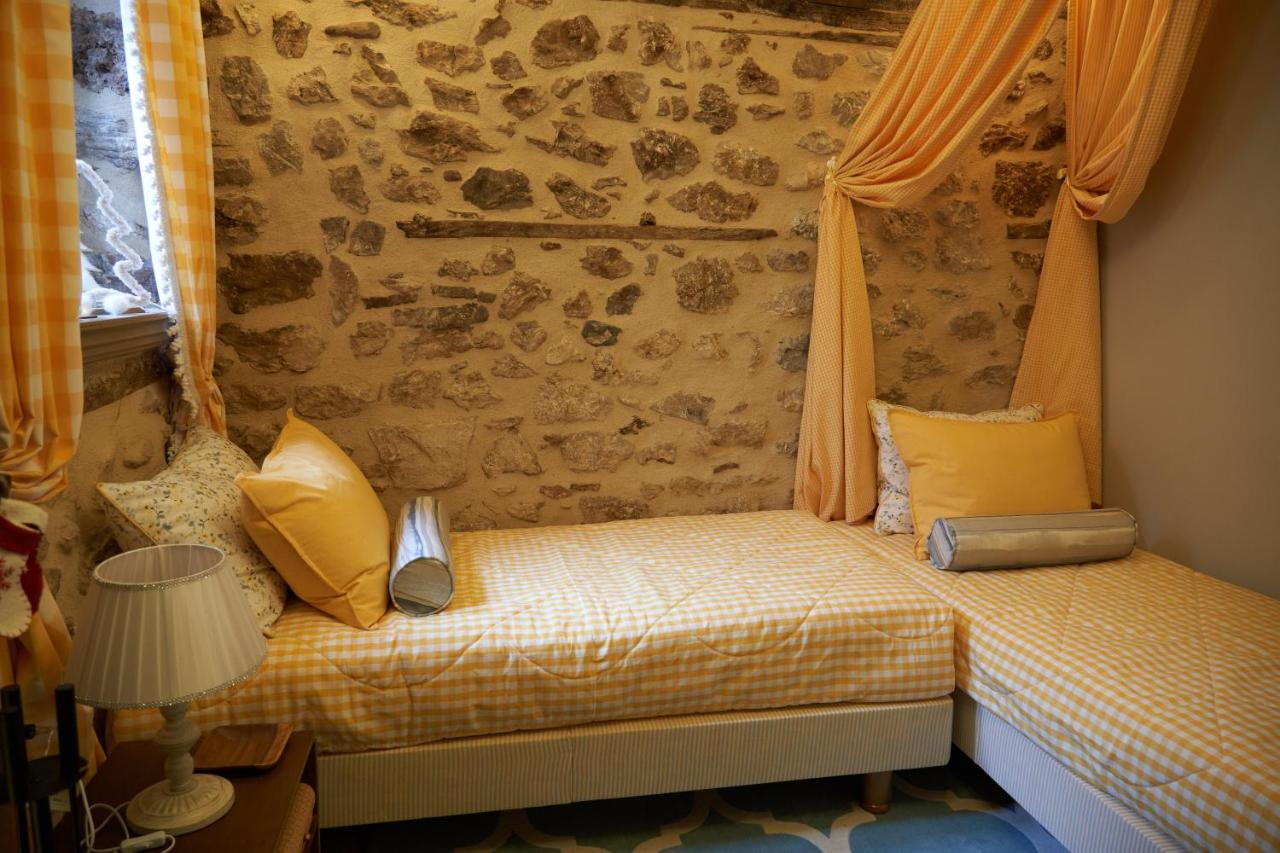 Dandy Villas Dimitsana - A Family Ideal Charming Home In A Quaint Historic Neighborhood - 2 Fireplaces For Romantic Nights 외부 사진