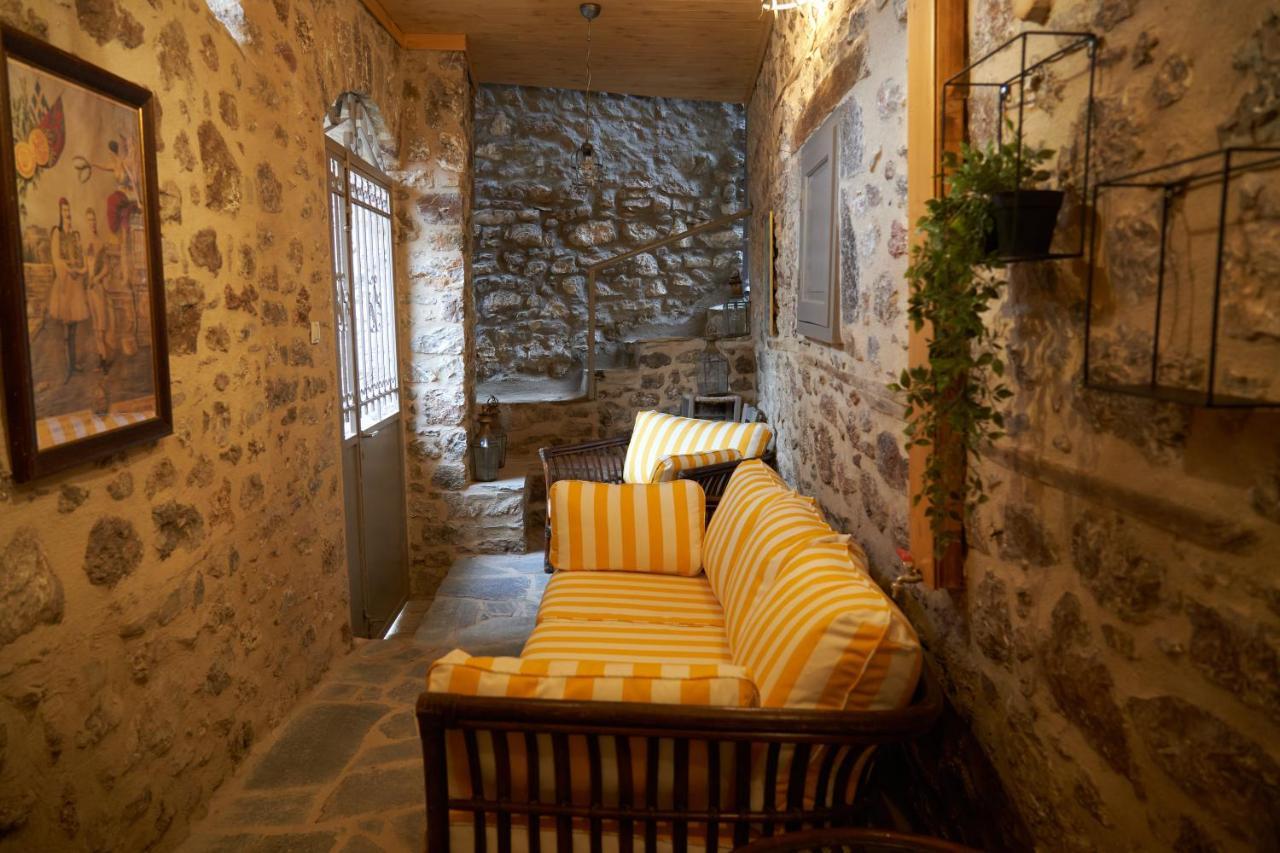 Dandy Villas Dimitsana - A Family Ideal Charming Home In A Quaint Historic Neighborhood - 2 Fireplaces For Romantic Nights 외부 사진
